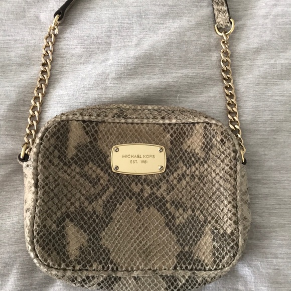 Michael Kors Snakeskin crossbody - Picture 2 of 4